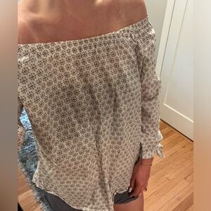 100% cotton off shoulder shirt
